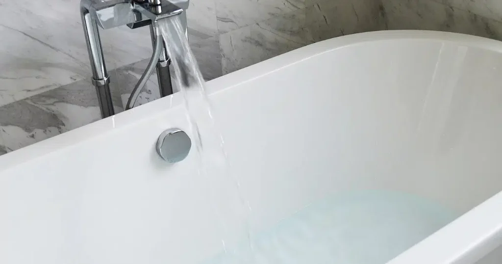 Ready for a Bathtub That Looks and Lasts Like New